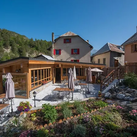 Du Bachelard Hotel 2*