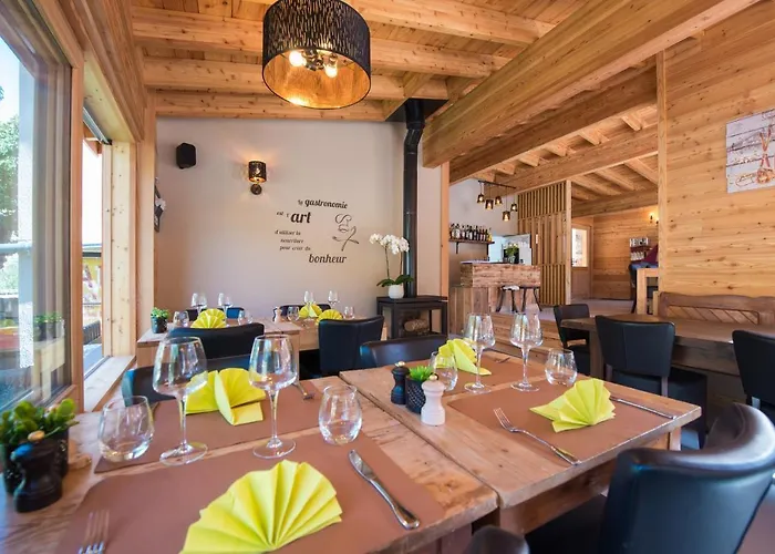 Du Bachelard 2* Uvernet-Fours