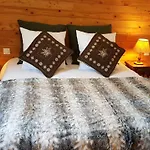 Du Bachelard Hotell