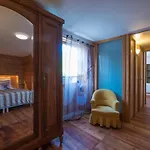 Du Bachelard Hotel 2*