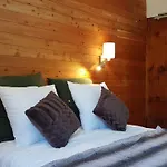 Hotell Du Bachelard 2*