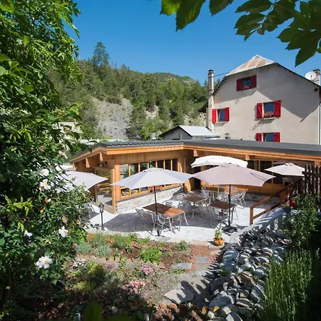 Du Bachelard Uvernet-Fours