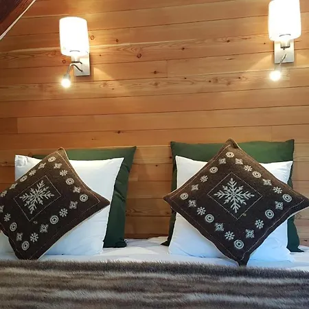 Du Bachelard Hotel