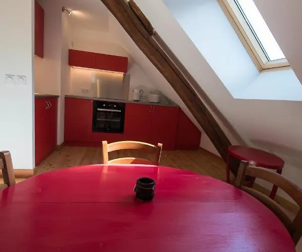 Du Bachelard Hotel 2*